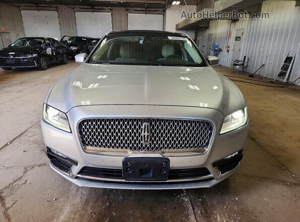 1LN6L9TKXJ5601855 2018 LINCOLN CONTINENTA Серебряный Вид спереди