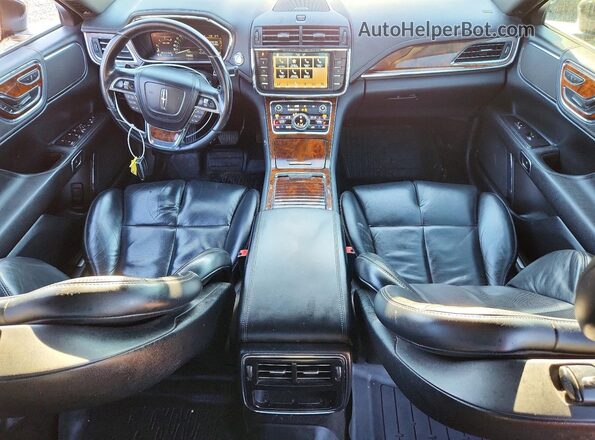 1LN6L9TP0H5630657 2017 LINCOLN CONTINENTA Black Dashboard view