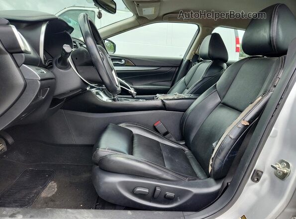 1N4AA6AP0HC444060 2017 NISSAN MAXIMA Silver Вид салону спереду