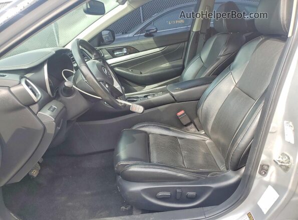 1N4AA6AP0JC368006 2018 NISSAN MAXIMA Silver Front interior view