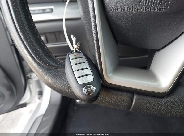 1N4AA6AP1HC407020 2017 NISSAN MAXIMA Silver Առջևի վահանակի տեսք