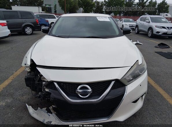 1N4AA6AP1JC375336 2018 NISSAN MAXIMA White Rear interior view