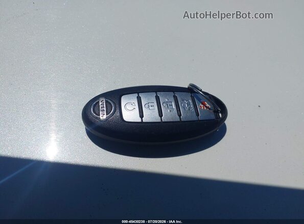 1N4AA6AP2GC421054 2016 NISSAN MAXIMA Burgundy Vista del salpicadero