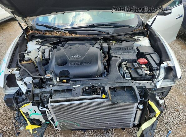 1N4AA6AP2GC424942 2016 NISSAN MAXIMA White Widok wnętrza z tyłu