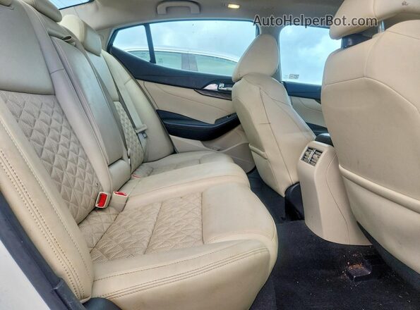 1N4AA6AP2GC424942 2016 NISSAN MAXIMA White Widok tylnych siedzeń