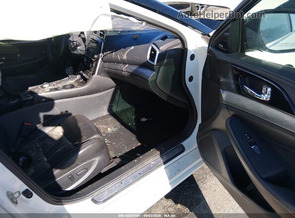 1N4AA6AP2HC455612 2017 NISSAN MAXIMA White Սալոնի դիմացի տեսք