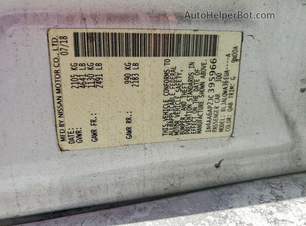 1N4AA6AP2JC395966 2018 NISSAN MAXIMA White Engine compartment view