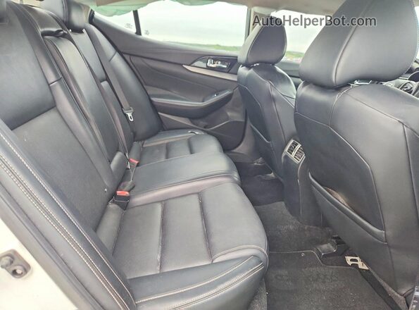 1N4AA6AP3GC446996 2016 NISSAN MAXIMA White Widok tylnych siedzeń