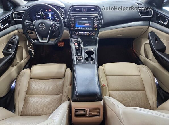 1N4AA6AP4HC377687 2017 NISSAN MAXIMA Красный Вид панели приборов