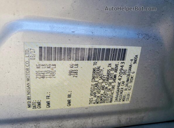 1N4AA6AP4HC420943 2017 NISSAN MAXIMA Silver Widok komory silnika