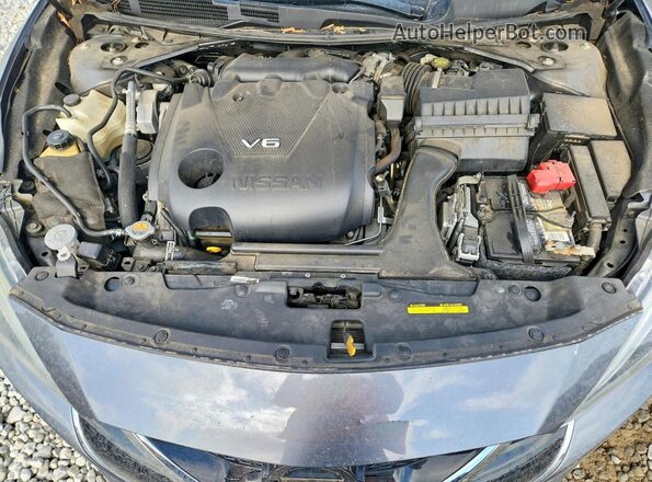 1N4AA6AP4JC376688 2018 NISSAN MAXIMA Gray Rear interior view