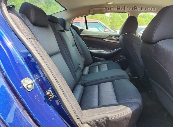 1N4AA6AP5HC404007 2017 NISSAN MAXIMA Blue Rear seats view