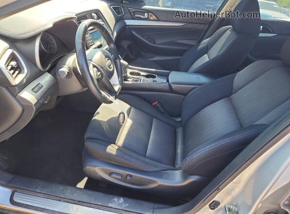 1N4AA6AP5HC422037 2017 NISSAN MAXIMA Silver Front interior view
