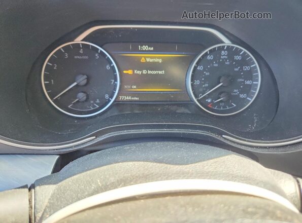 1N4AA6AP5HC422037 2017 NISSAN MAXIMA Silver Instrument cluster view