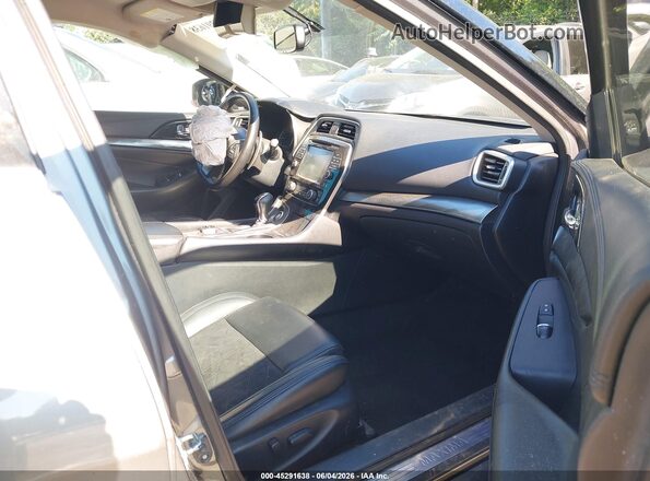 1N4AA6AP5HC455264 2017 NISSAN MAXIMA Gray Front interior view