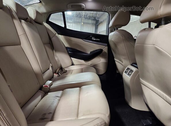 1N4AA6AP5JC402246 2018 NISSAN MAXIMA White უკანა სავარძლების ხედი