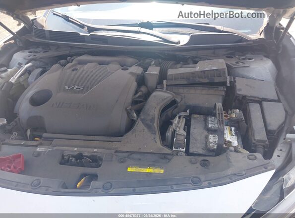 1N4AA6AP6JC379852 2018 NISSAN MAXIMA Silver Вид ззаду