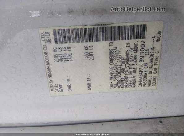 1N4AA6AP7JC393002 2018 NISSAN MAXIMA White Widok komory silnika