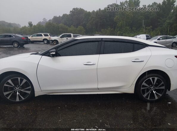 1N4AA6AP7JC393002 2018 NISSAN MAXIMA White Widok wnętrza z tyłu