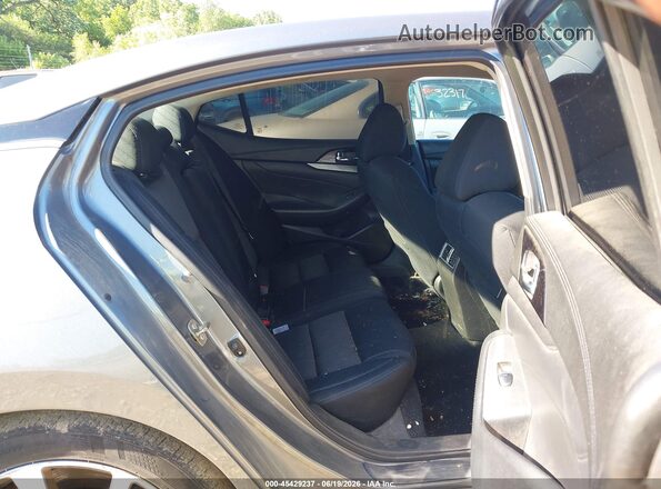 1N4AA6AP8HC361962 2017 NISSAN MAXIMA Gray VIN sticker view