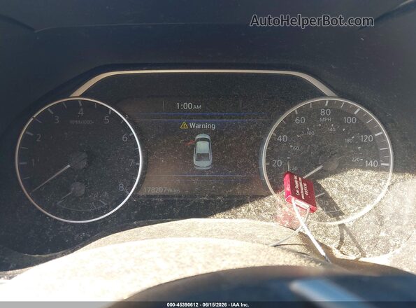 1N4AA6AP9GC394743 2016 NISSAN MAXIMA Blue Widok tylnych siedzeń