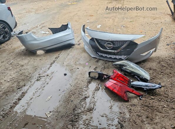 1N4AA6AP9JC384561 2018 NISSAN MAXIMA Серебряный Вид подкапотного пространства