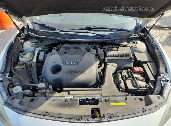 1N4AA6APXHC379671 2017 NISSAN MAXIMA Белый Вид задней части салона