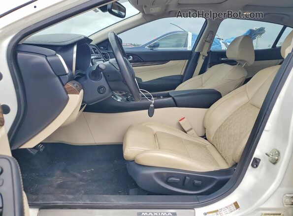 1N4AA6APXHC405895 2017 NISSAN MAXIMA Белый Вид салона спереди