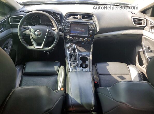 1N4AA6APXJC393950 2018 NISSAN MAXIMA Синий Вид панели приборов