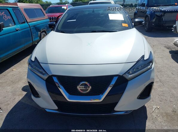 1N4AA6AV0KC366868 2019 NISSAN MAXIMA White ხელსაწყოთა პანელის ხედი