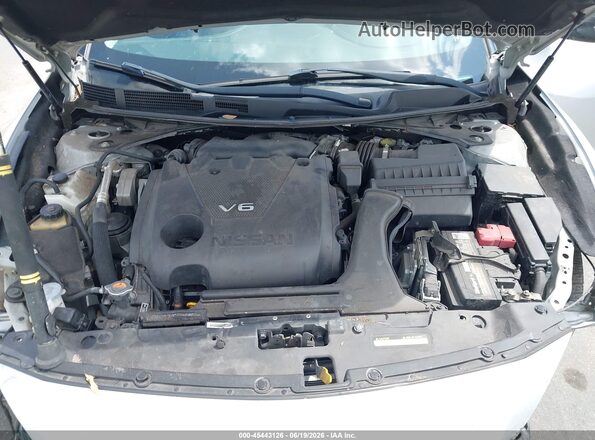 1N4AA6AV5KC364694 2019 NISSAN MAXIMA Silver Вид ззаду
