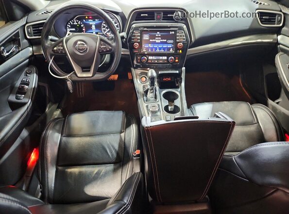 1N4AA6AV6KC371007 2019 NISSAN MAXIMA Серебряный Вид панели приборов