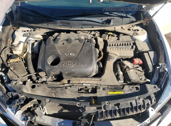 1N4AA6AV6KC371654 2019 NISSAN MAXIMA White Rear interior view
