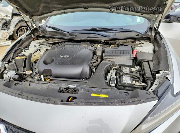 1N4AA6CV1LC370541 2020 NISSAN MAXIMA Silver Rear interior view