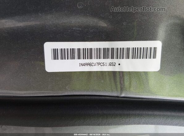 1N4AA6CV7PC511652 2023 NISSAN MAXIMA Gray Widok komory silnika