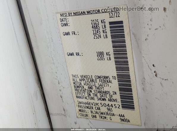 1N4AA6EV1PC504452 2023 NISSAN MAXIMA White Вид підкапотного простору