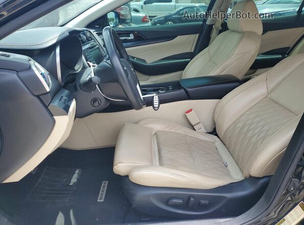 1N4AA6FV9PC506013 2023 NISSAN MAXIMA Черный Вид салона спереди