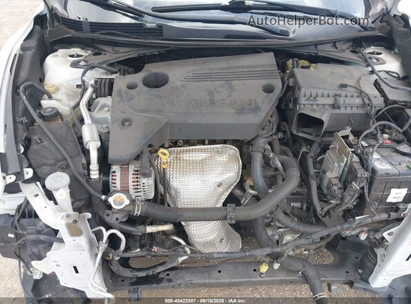 1N4AL3AP0GC167983 2016 NISSAN ALTIMA White Rear view