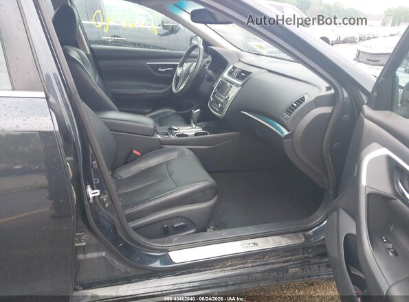 1N4AL3AP0GC277240 2016 NISSAN ALTIMA Black Front interior view