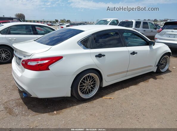1N4AL3AP0GN333939 2016 NISSAN ALTIMA White Հետևի աջ
