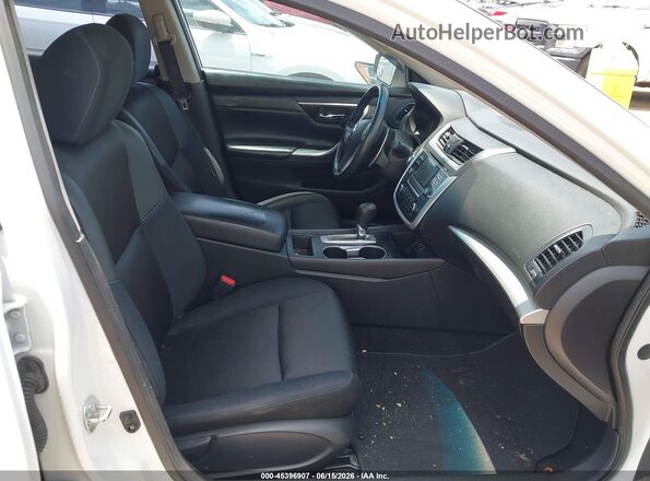 1N4AL3AP0GN333939 2016 NISSAN ALTIMA White Սալոնի դիմացի տեսք