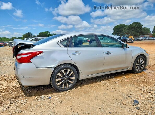 1N4AL3AP0HC159352 2017 NISSAN ALTIMA Silver Rear right