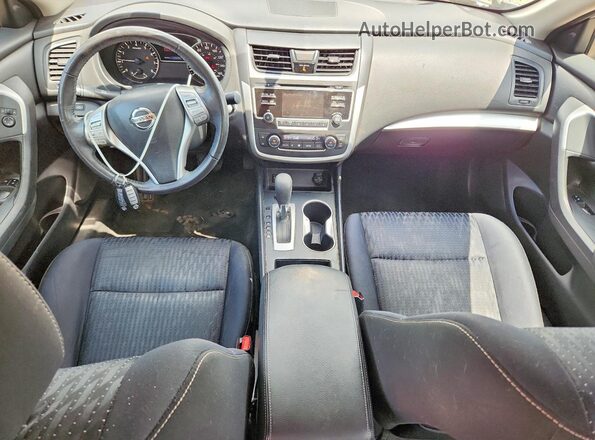 1N4AL3AP0HC159352 2017 NISSAN ALTIMA Silver Dashboard view