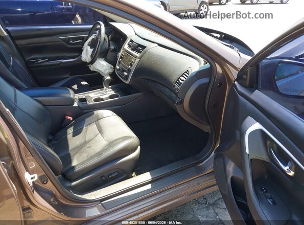 1N4AL3AP0HC214141 2017 NISSAN ALTIMA Brown Front interior view