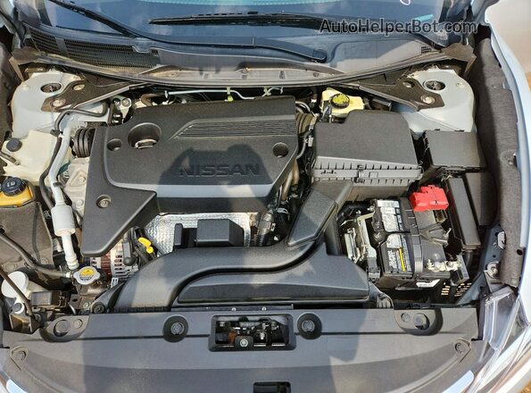 1N4AL3AP0HC222269 2017 NISSAN ALTIMA Silver Rear interior view