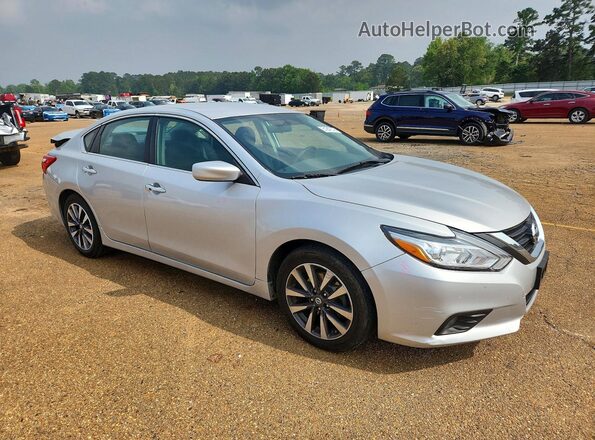 1N4AL3AP0HC222269 2017 NISSAN ALTIMA Silver Front right