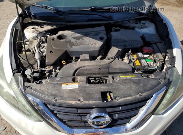 1N4AL3AP0HC282312 2017 NISSAN ALTIMA White Rear interior view