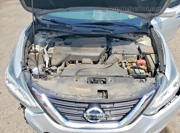 1N4AL3AP0HC287509 2017 NISSAN ALTIMA Silver Widok wnętrza z tyłu