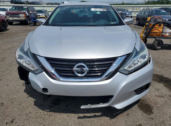 1N4AL3AP0HC287509 2017 NISSAN ALTIMA Silver Widok z przodu