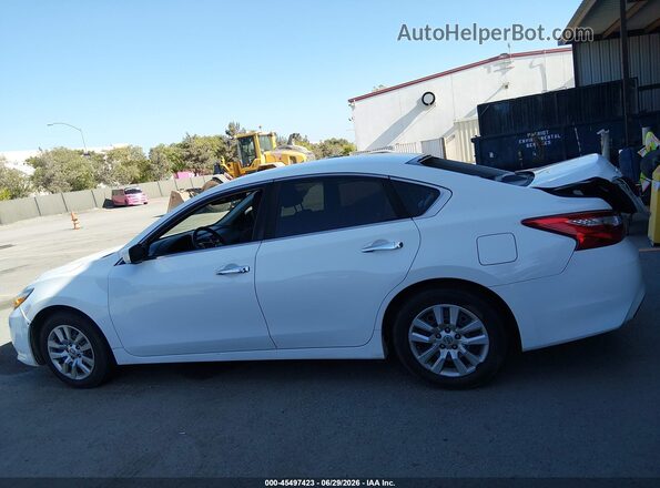 1N4AL3AP0HN316365 2017 NISSAN ALTIMA White 360 interior view